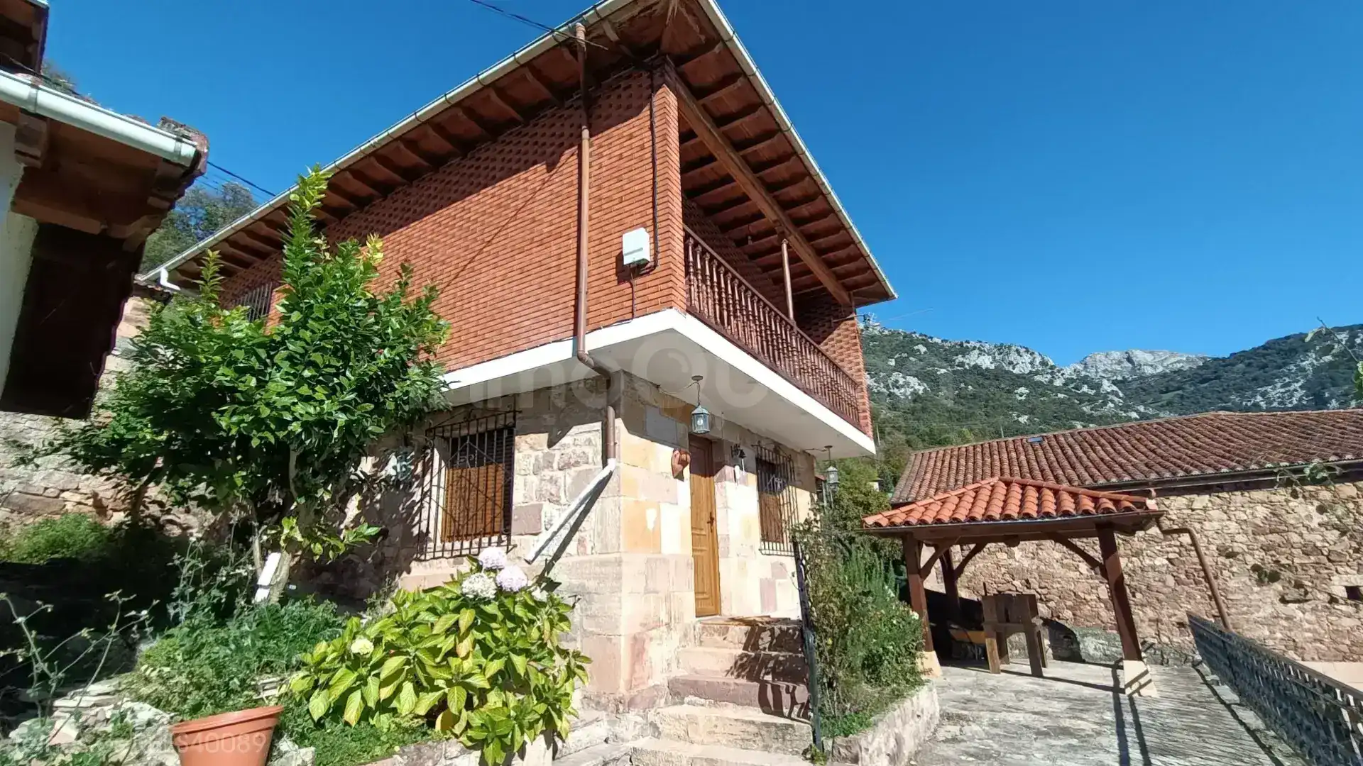 Exterior view of Houses for sale in Peñarrubia  with Heating, Private garden and Furnished