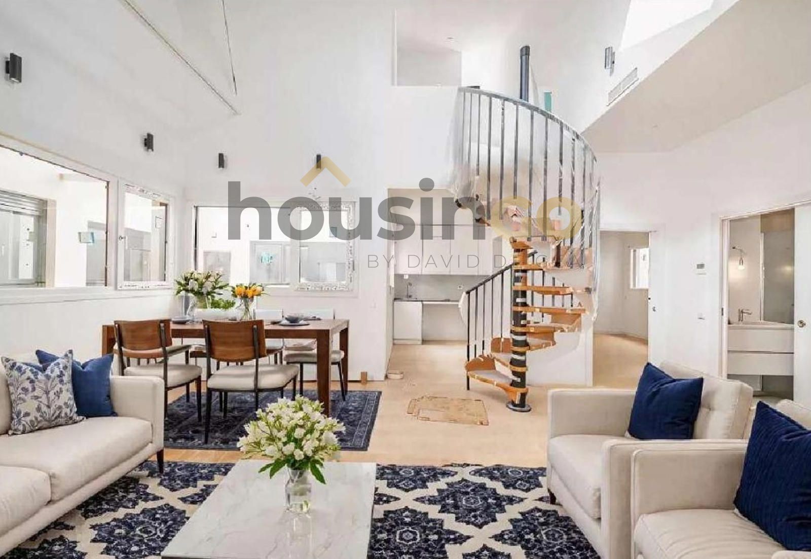 Living room of Flat for sale in  Madrid Capital  with Air Conditioner, Oven and Washing machine