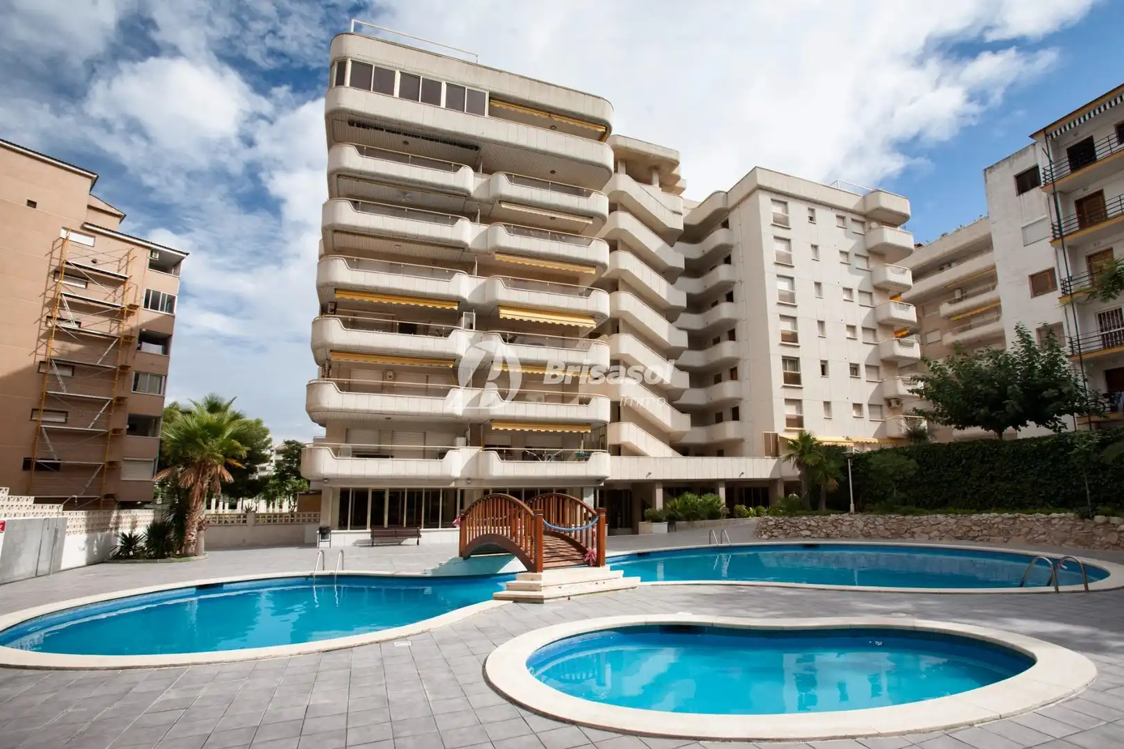 Piscina de Apartament en venda en Salou amb Balcó i Piscina comunitària