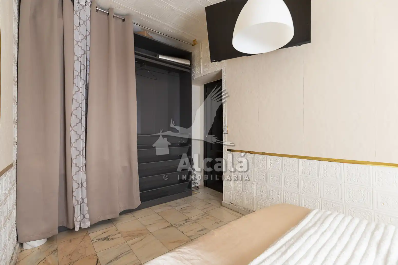 Bedroom of Flat for sale in Campo Real  with Air Conditioner, Heating and Terrace