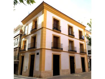 Local comercial de lloguer a Calle Doctor Arcas Meca 1