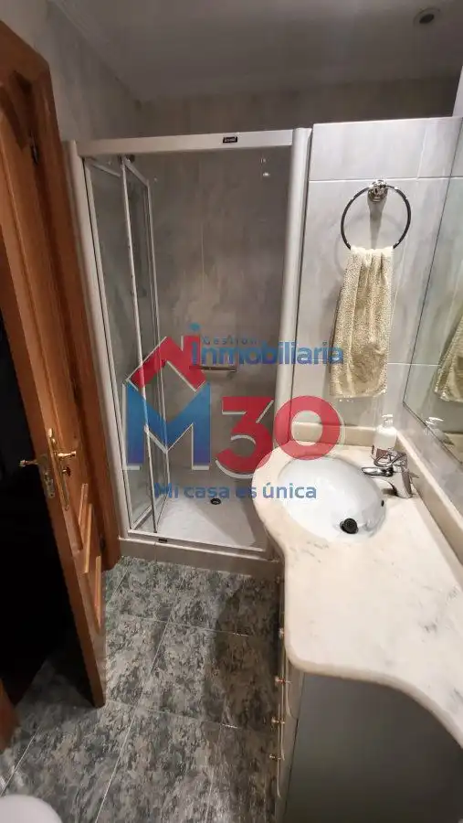 Baño de Piso en venta en Vitoria - Gasteiz con Calefacción, Parquet y Terraza