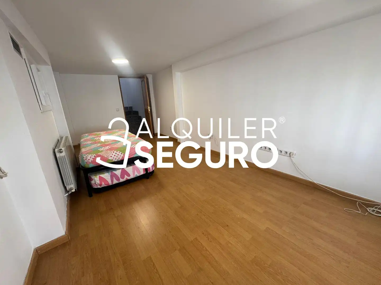 Dormitori de Casa o xalet de lloguer en Madrid amb Aire condicionat, Calefacció i Terrassa