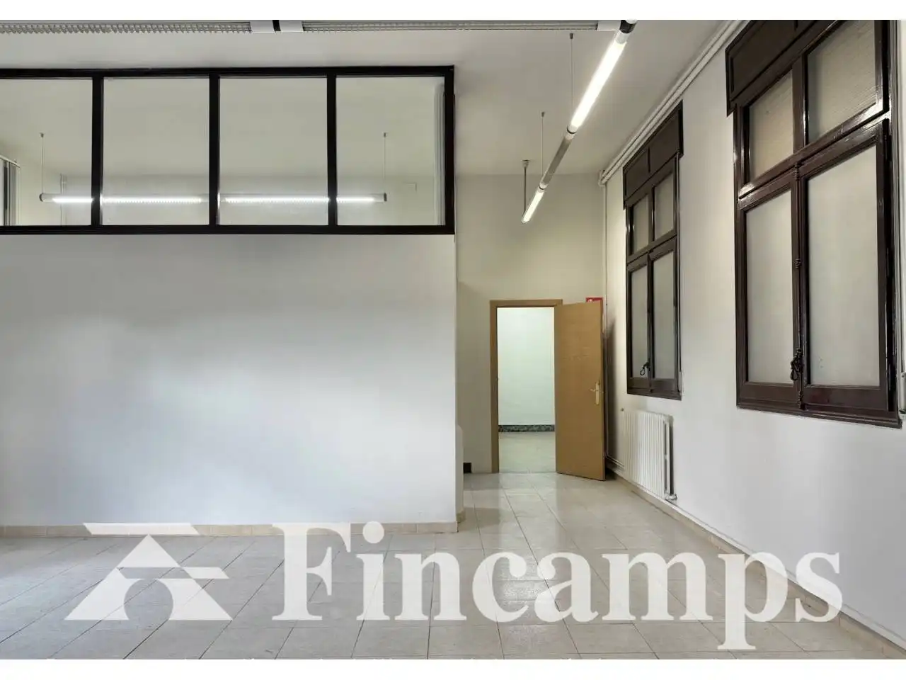 Office space to rent in Calle Can Quadres 1A, imagen 2