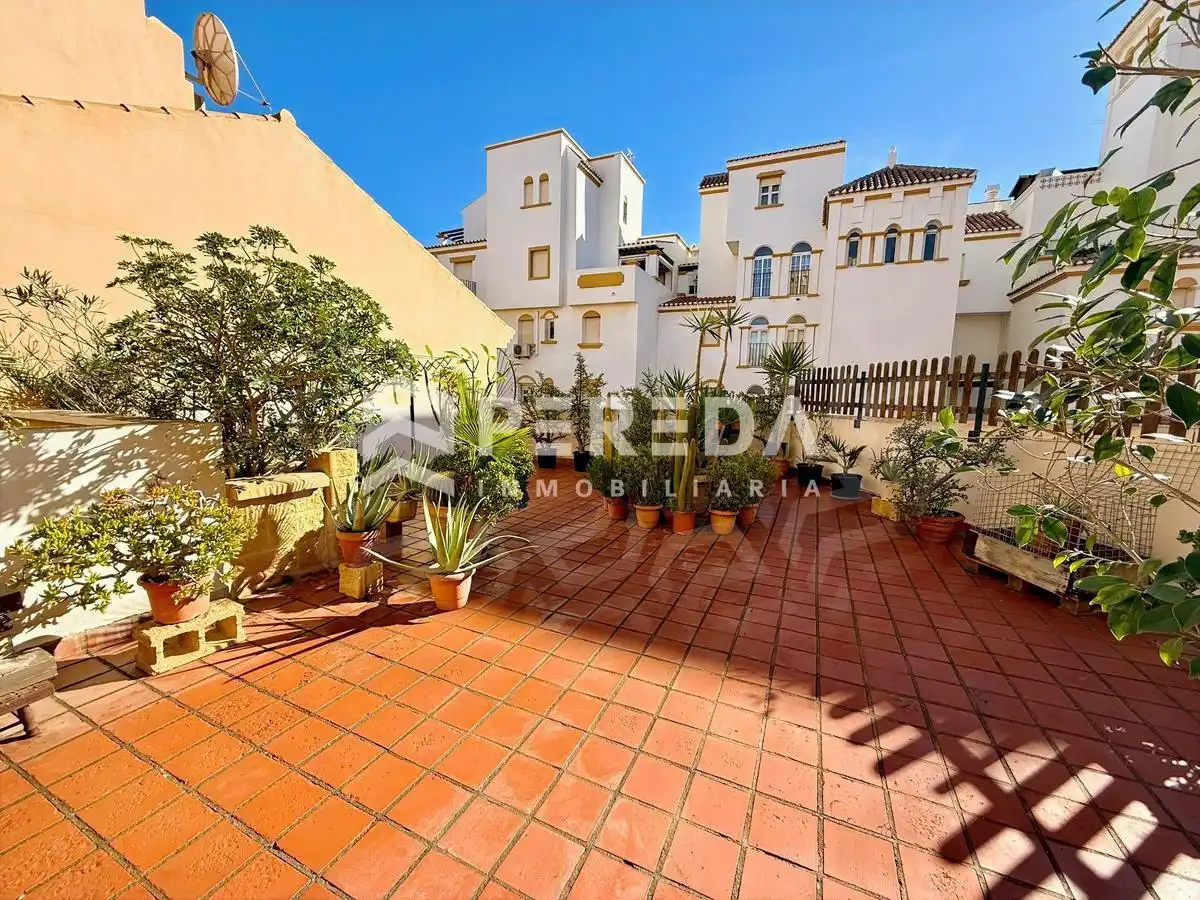 Terraza de Piso en venta en Roquetas de Mar con Jardín privado, Terraza y Balcón