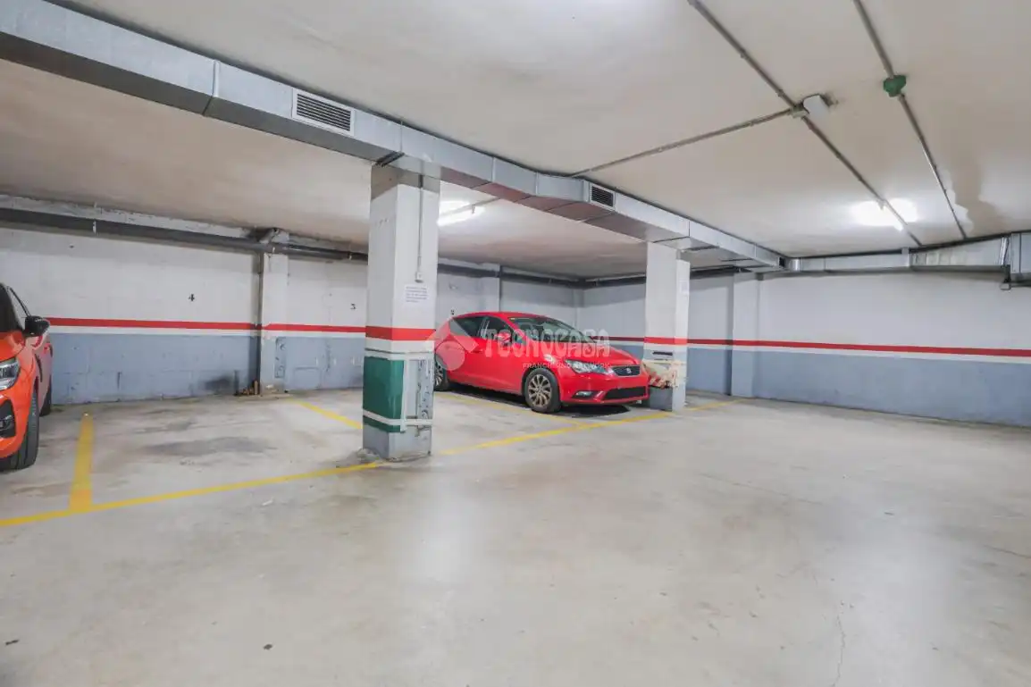 Parking de Piso en venta en Granollers con Aire acondicionado, Calefacción y Parquet