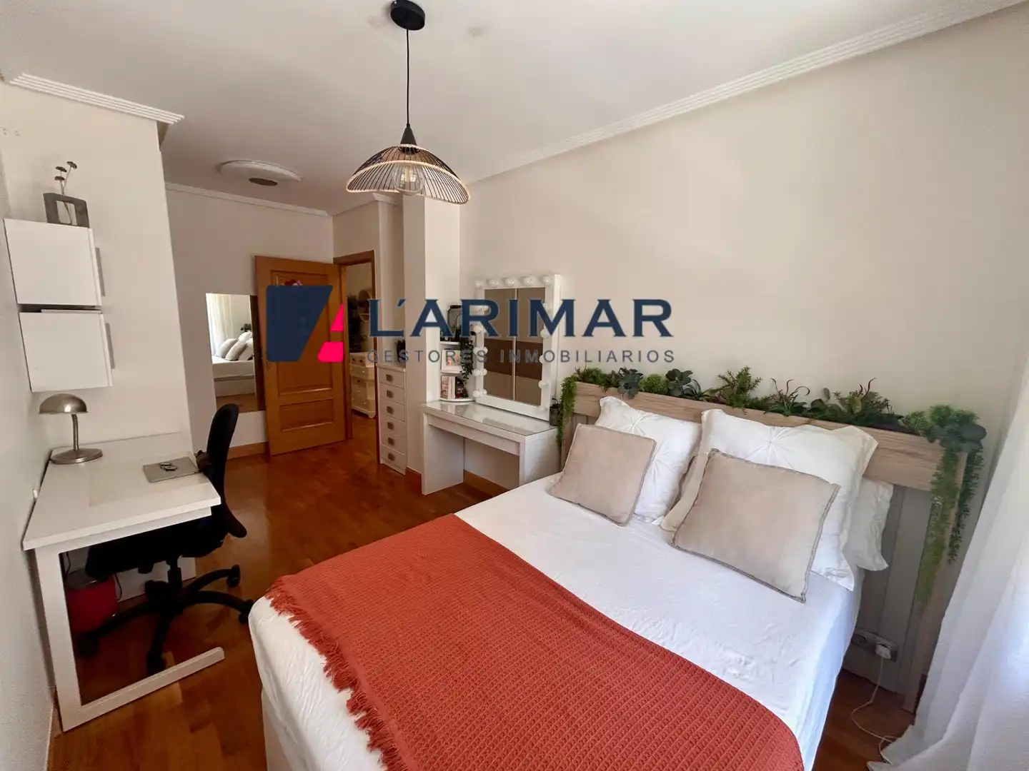 Schlafzimmer von Maisonette zum Verkauf in Errenteria mit Heizung und Terrasse