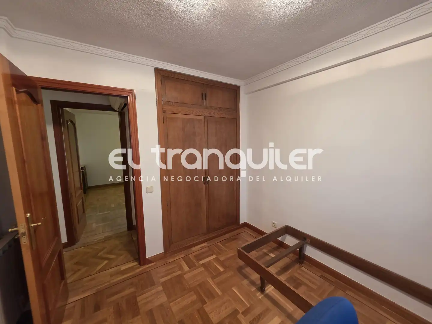 Dormitori de Pis de lloguer en Madrid amb Aire condicionat, Parquet i Rentadora