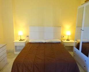 Bedroom of Apartment to rent in  Sevilla Capital  with Air Conditioner, Furnished and Washing machine