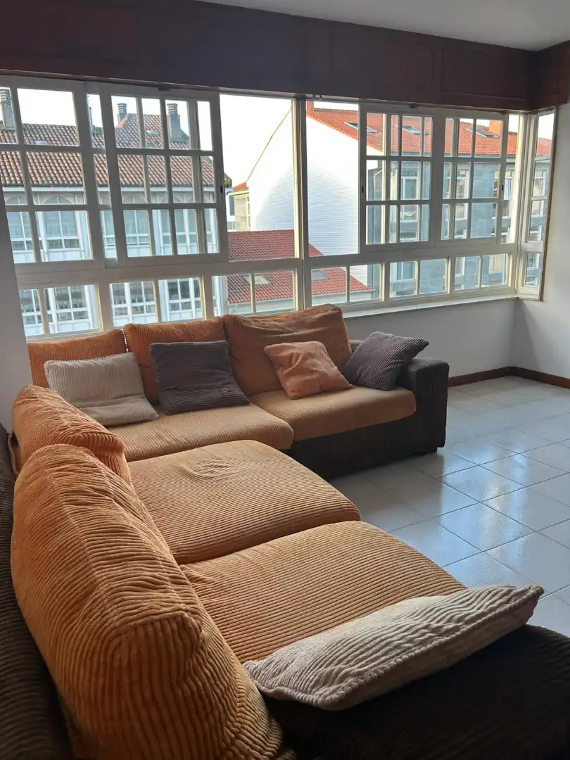 Sala de estar de Piso de alquiler en Santiago de Compostela  con Amueblado
