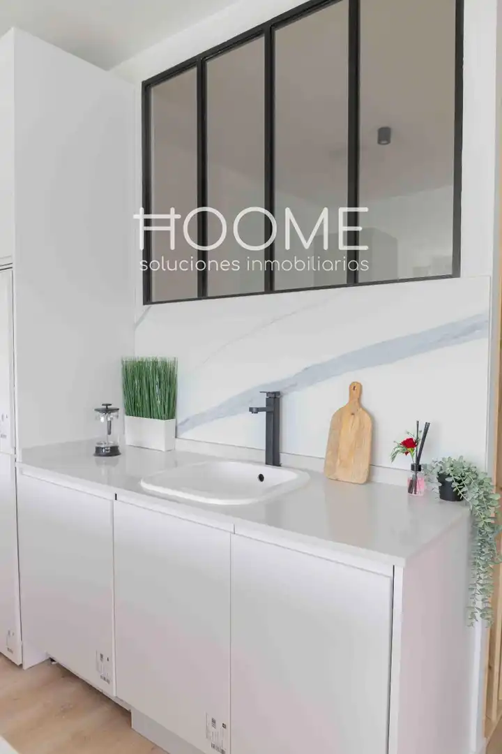 Baño de Piso en venta en San Sebastián de los Reyes con Aire acondicionado, Parquet y Amueblado