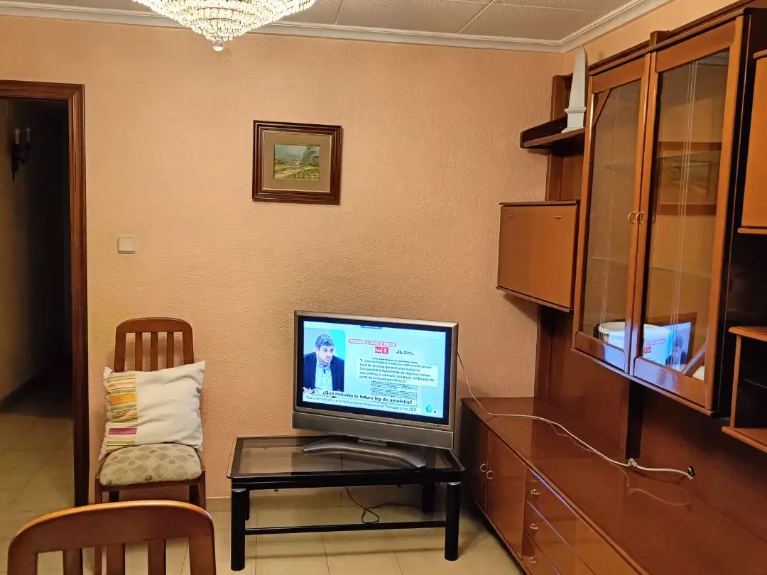 Piso en venta en Cronista Viravens 25, imagen 2