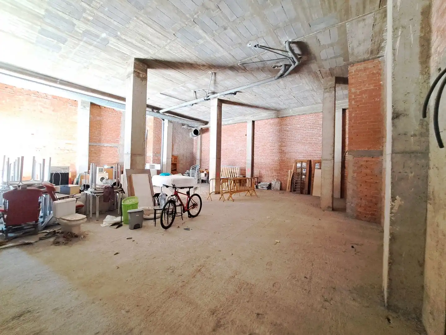 Gewerbefläche zum Verkauf in Carrer de les Boqueres 345, imagen 3