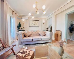 Sala d'estar de Apartament de lloguer en  Valencia Capital amb Aire condicionat, Calefacció i Parquet