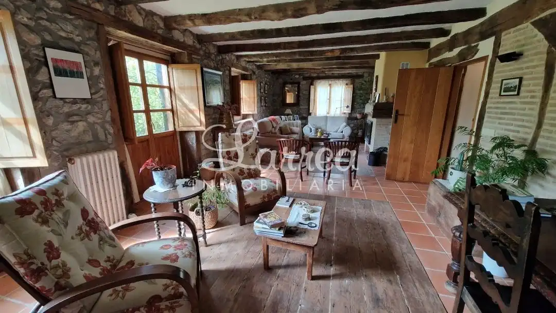 Living room of Detached homes for sale in Zeberio  with Heating and Furnished