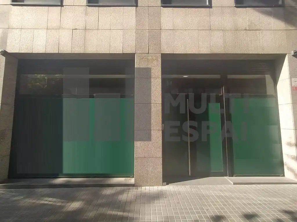 Business premises to rent in Carrer de Calàbria