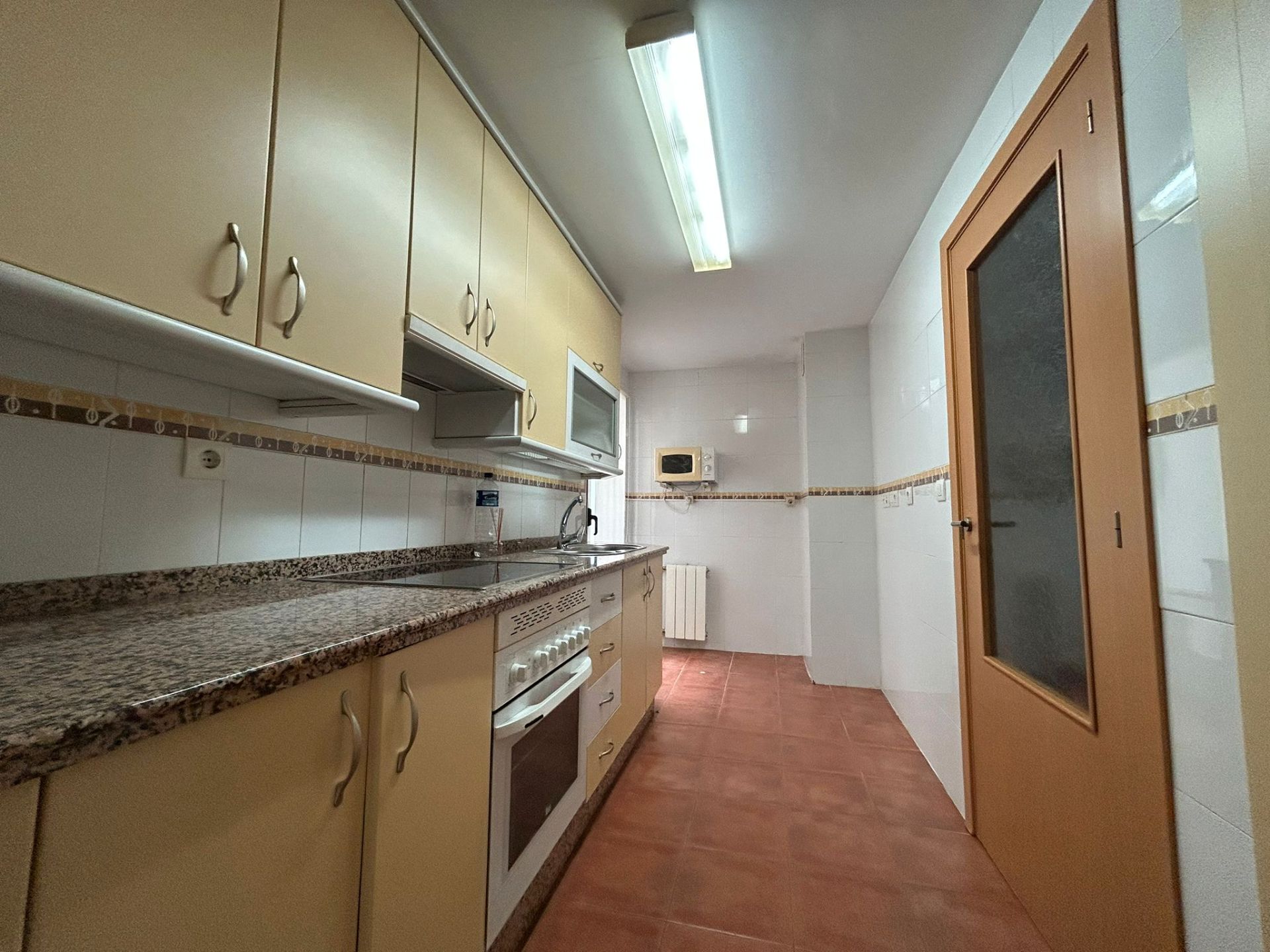 Kitchen of Flat for sale in Villanueva de la Serena  with Air Conditioner, Heating and Storage room