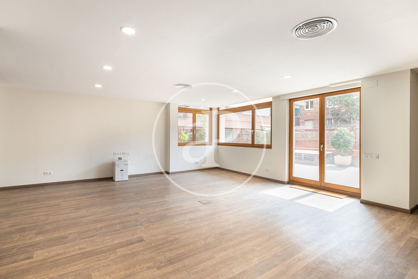 Flat for sale in  Barcelona Capital  with Air Conditioner and Heating