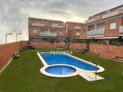 Piscina de Casa adosada en venda en Torrefarrera amb Calefacció, Parquet i Terrassa