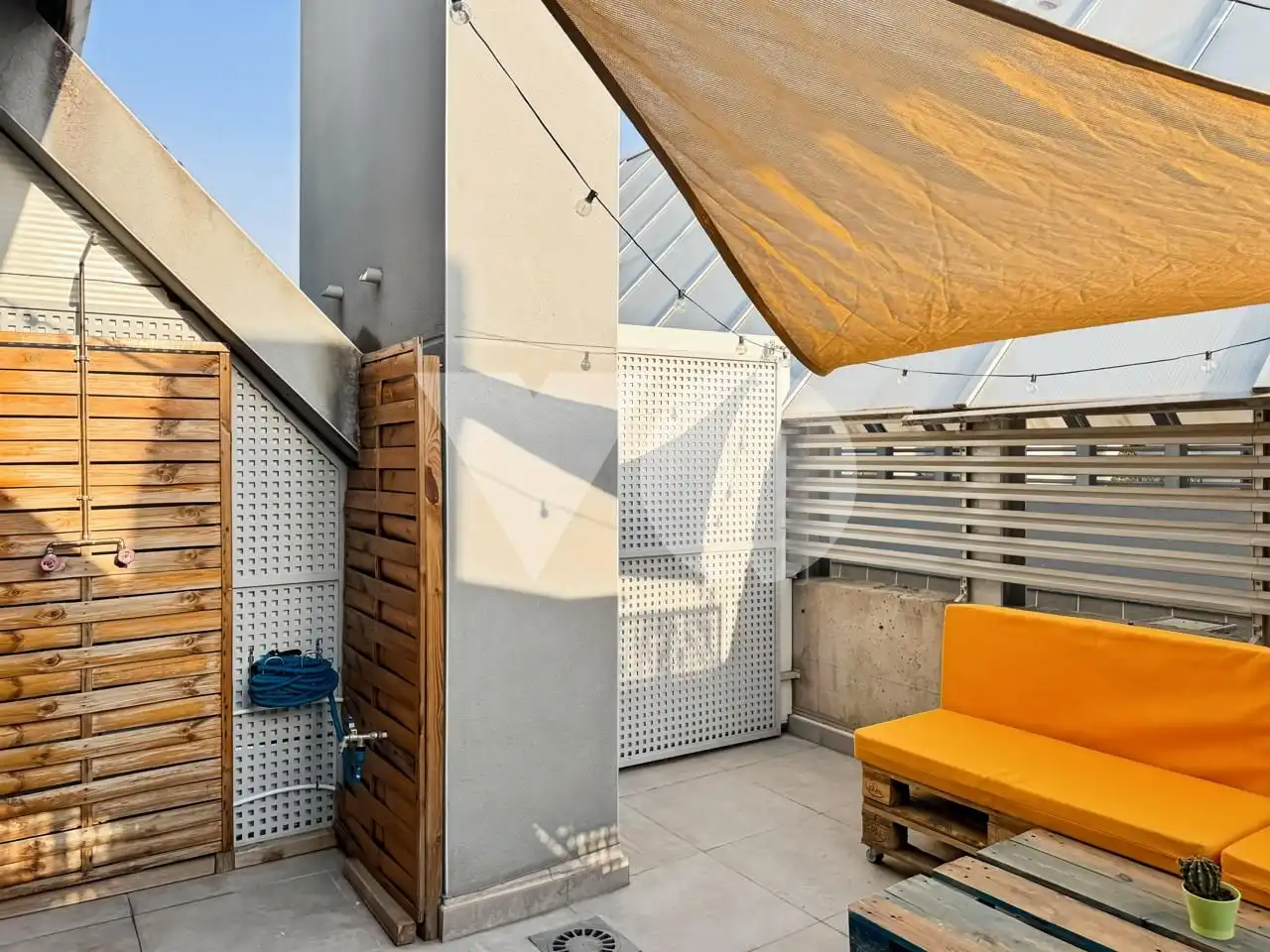Terrassa de Pis en venda en Madrid amb Aire condicionat i Balcó