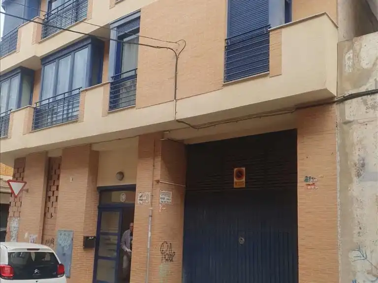Parcheggio in vendita a Albuera, 19