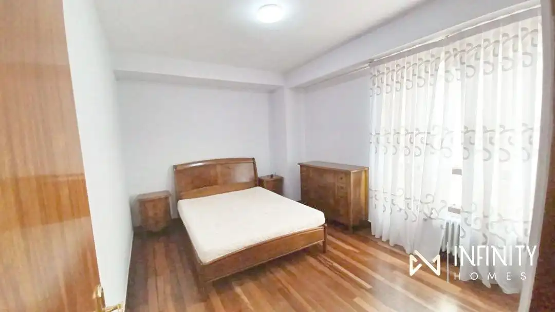 Schlafzimmer von Wohnung zur Miete in Bilbao  mit Terrasse