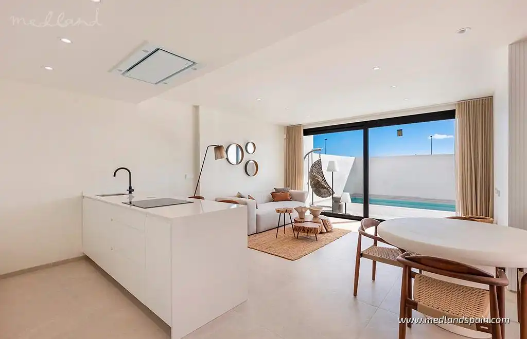 Villa mit Pool zum Verkauf in Las Lomas de Rame - Bahía Bella, imagen 12