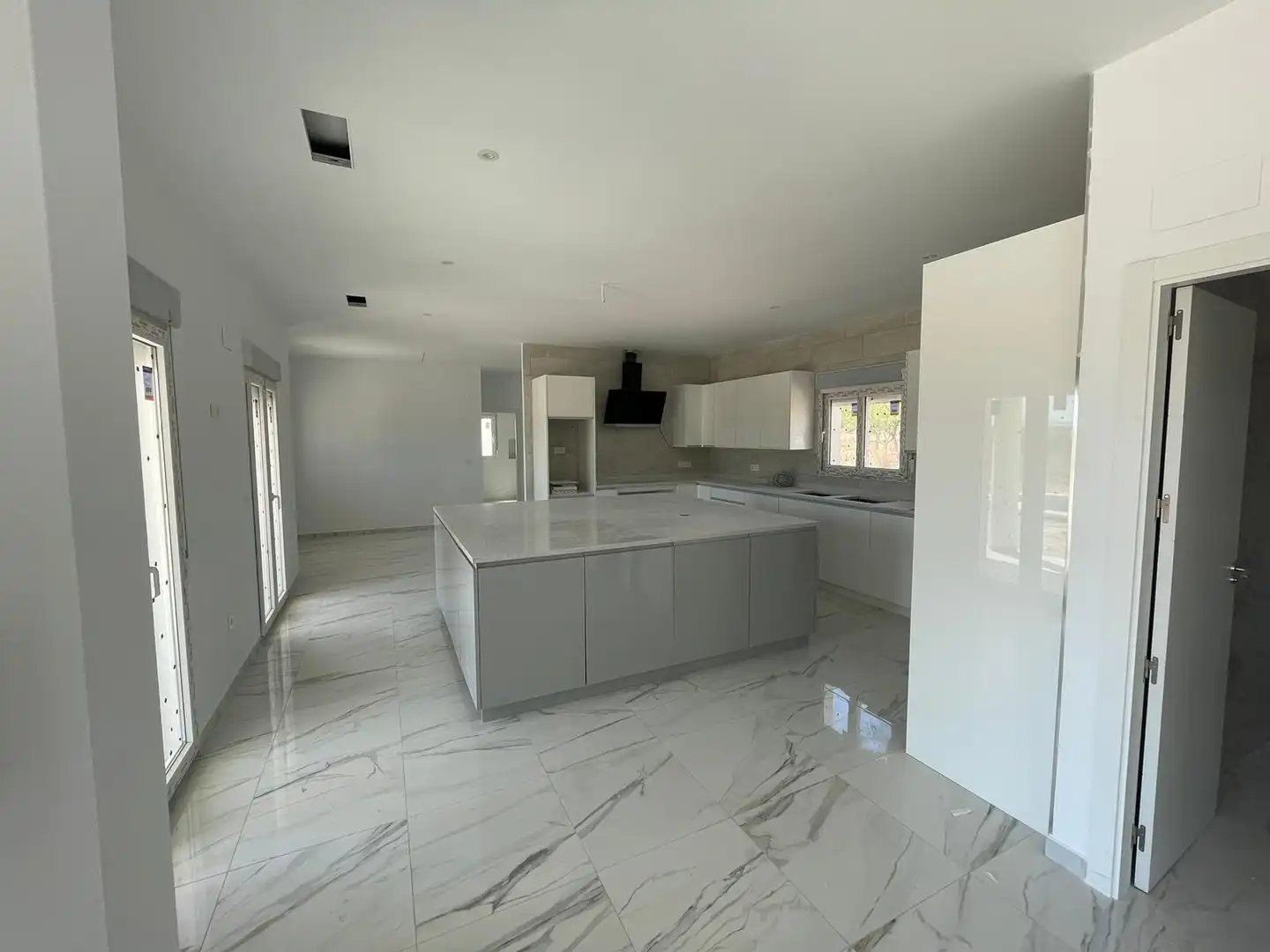 Detached house with pool for sale in El Pinós / Pinoso, imagen 5