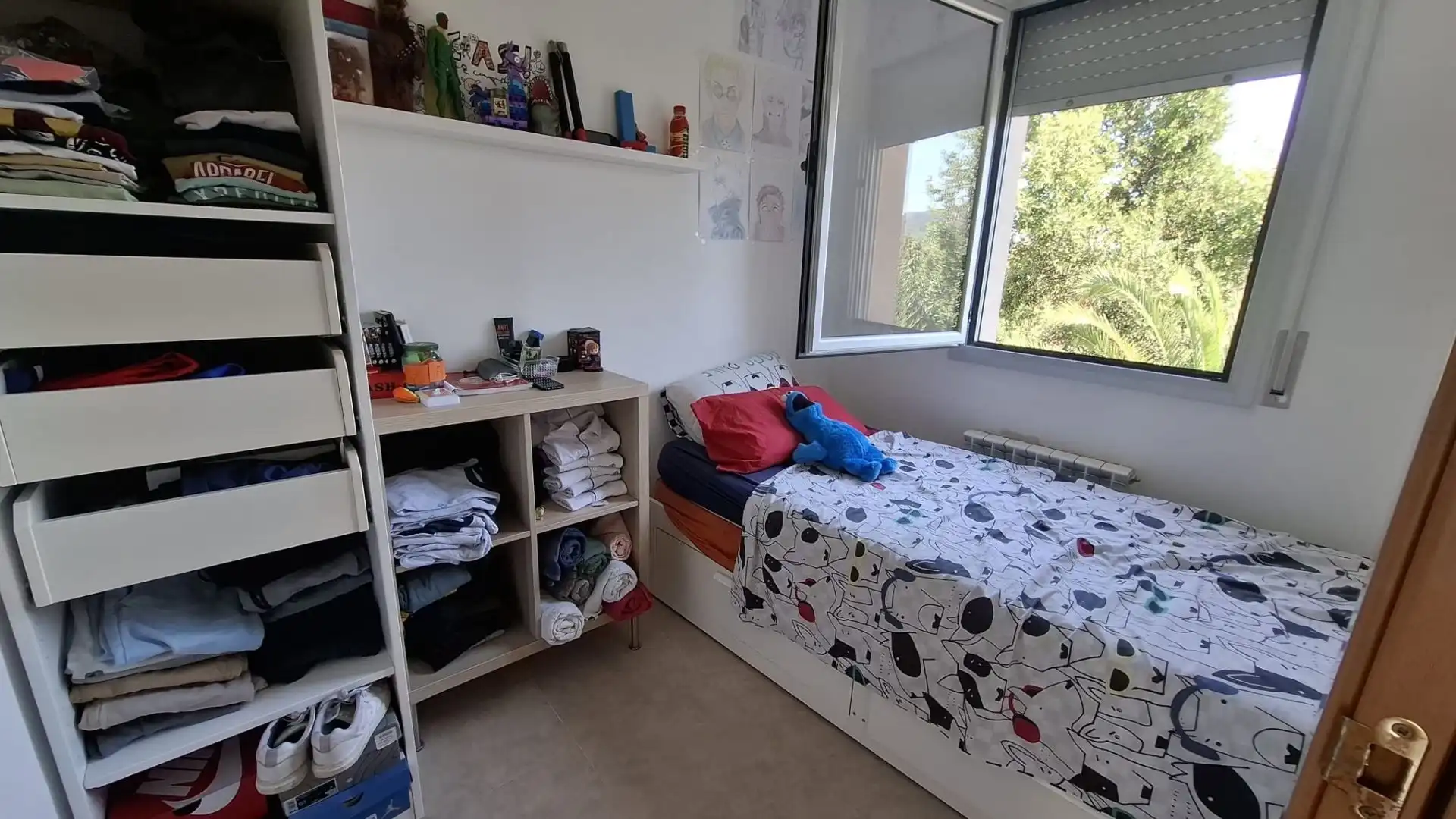 Habitación de Casa o chalet en venta en Vallirana, Barcelona