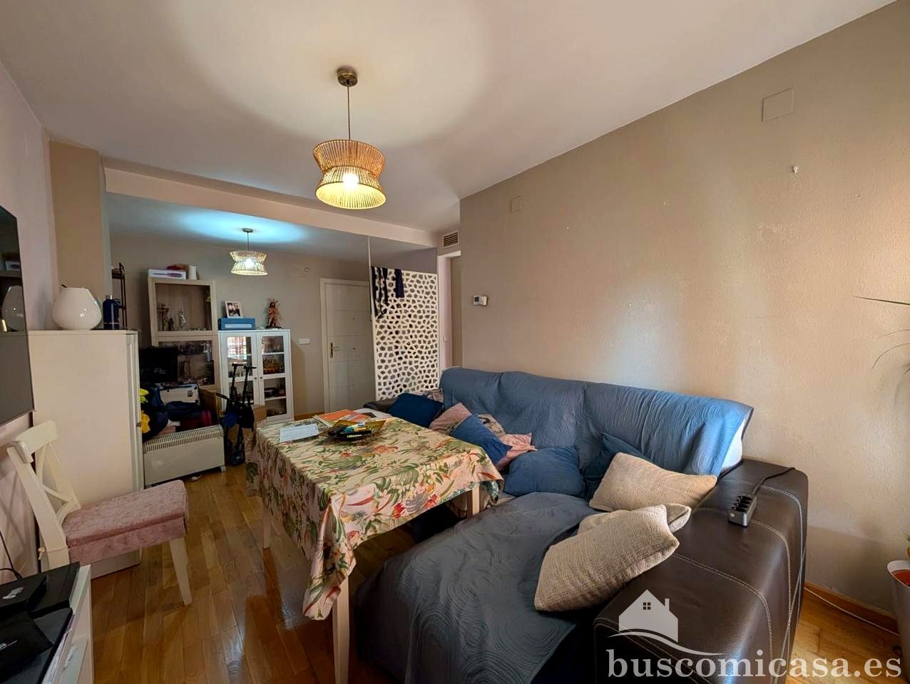 Living room of Flat for sale in Linares  with Air Conditioner, Heating and Balcony