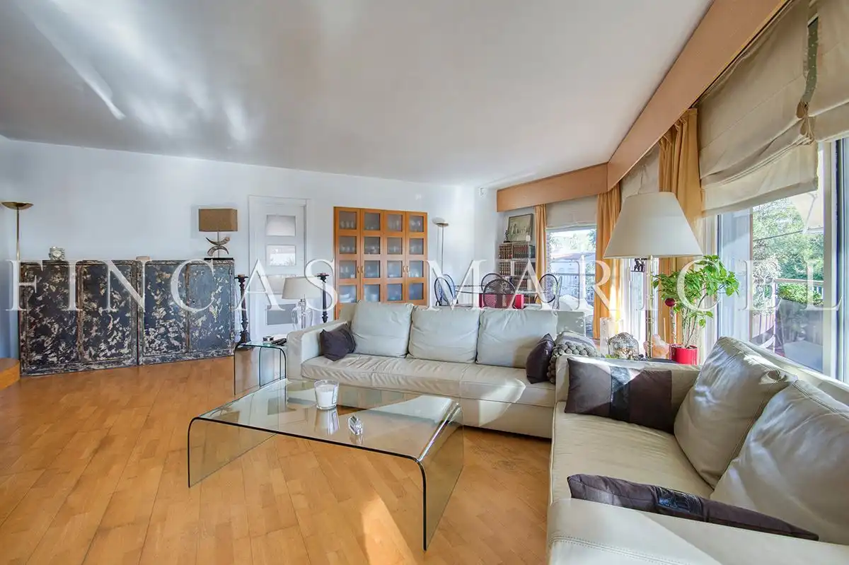 Living room of Flat for sale in Sitges  with Heating, Terrace and Storage room