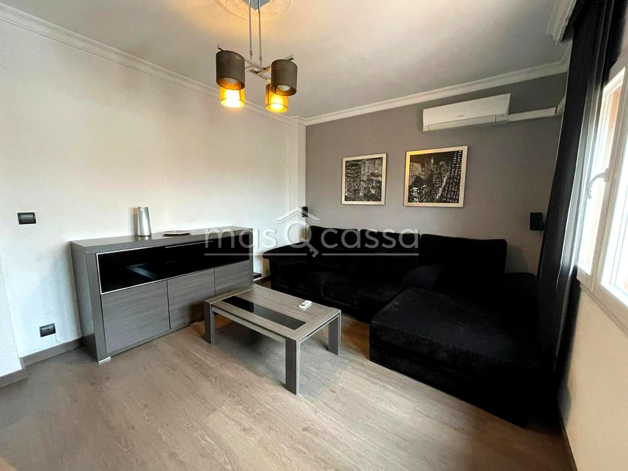 Living room of Flat to rent in La Línea de la Concepción  with Air Conditioner and Furnished