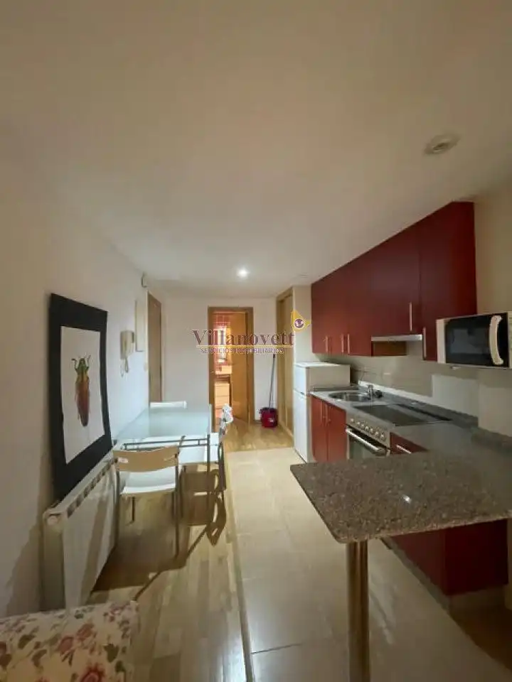 Cocina de Estudio en venta en Vigo  con Calefacción y Amueblado