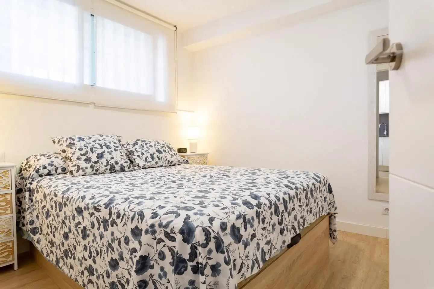 Bedroom of Flat for rent in Bilbao   with Air Conditioner, Terrace and Furnished