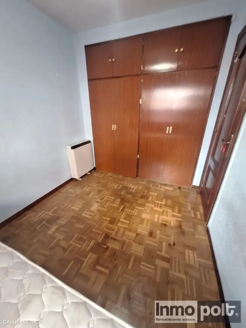 Bedroom of Flat for sale in Móstoles  with Oven and Balcony