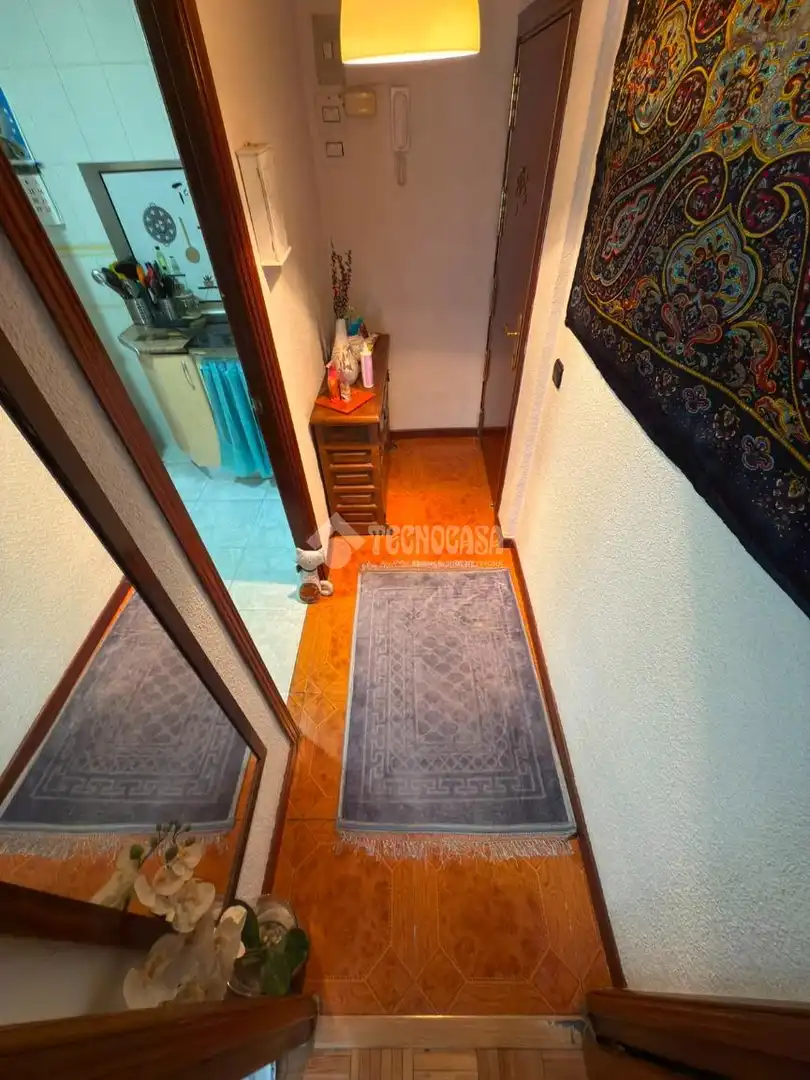 Wohnung zum Verkauf in Fuenlabrada mit Klimaanlage, Parkett und Terrasse