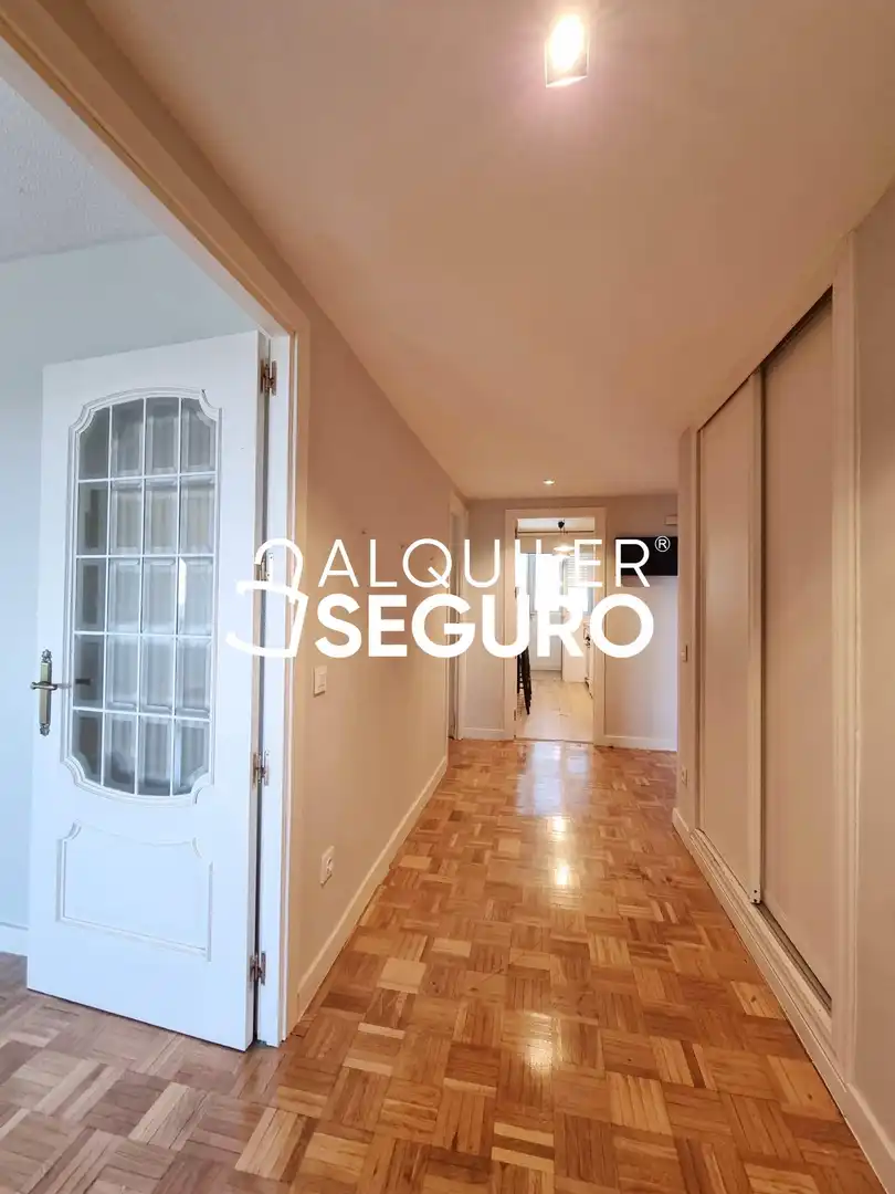 Flat for rent in Las Rozas de Madrid  with Air Conditioner, Heating and Terrace