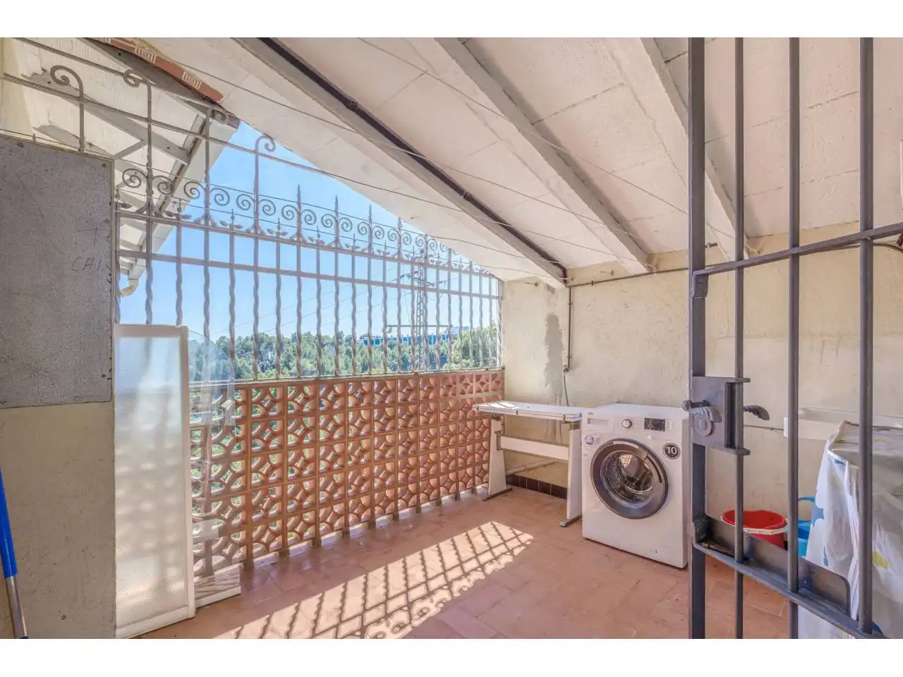 Terrassa de Casa o xalet en venda en Matadepera amb Aire condicionat, Calefacció i Jardí privat