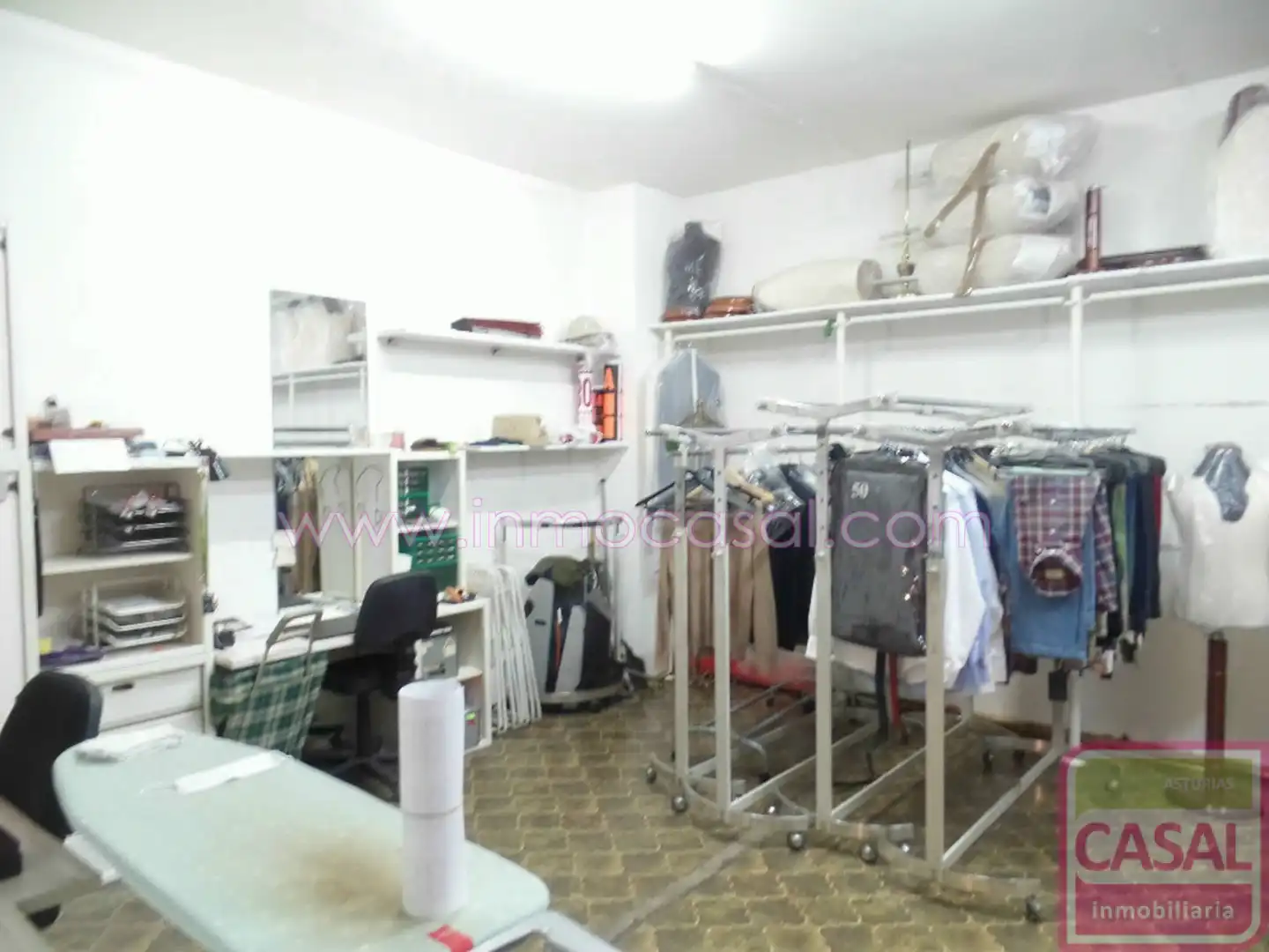 Locale commerciale in affitto a La Villa - Bazuelo, imagen 5