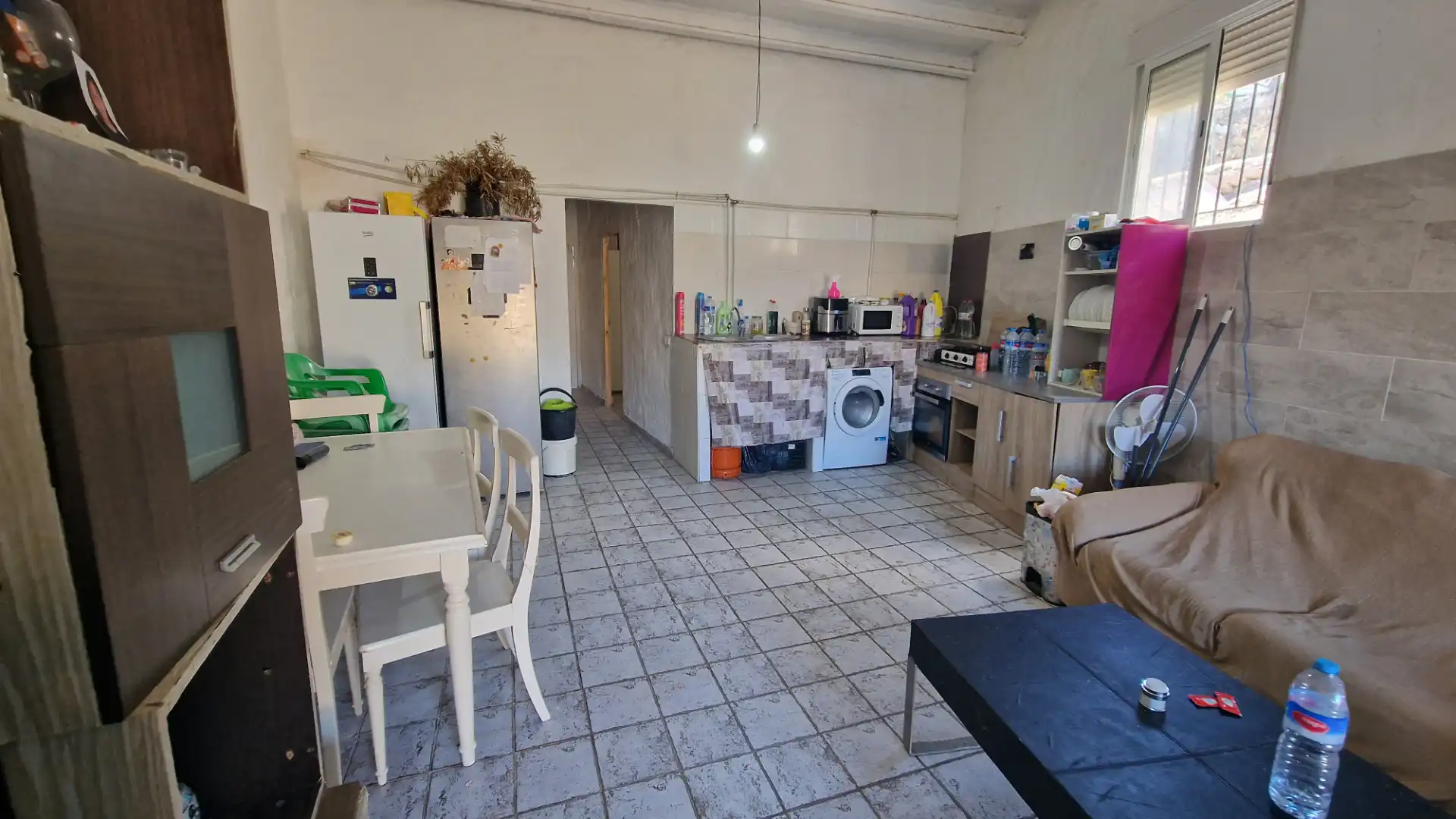 Cuina de Finca rústica en venda en Instinción amb Aire condicionat, Jardí privat i Traster