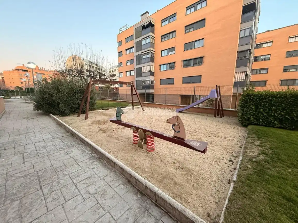 Aparcament de Pis en venda en Alcorcón amb Aire condicionat, Calefacció i Parquet