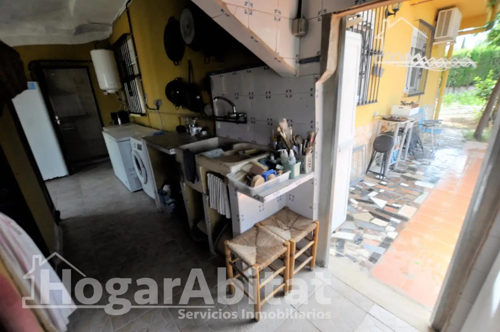 Cocina de Casa o chalet en venta en Chiva con Aire acondicionado, Calefacción y Jardín privado
