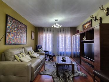 Duplex con balcone in vendita a Calle Becerro de Bengoa