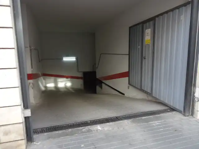 Garage zur Miete in San Miguel, 132, San Miguel