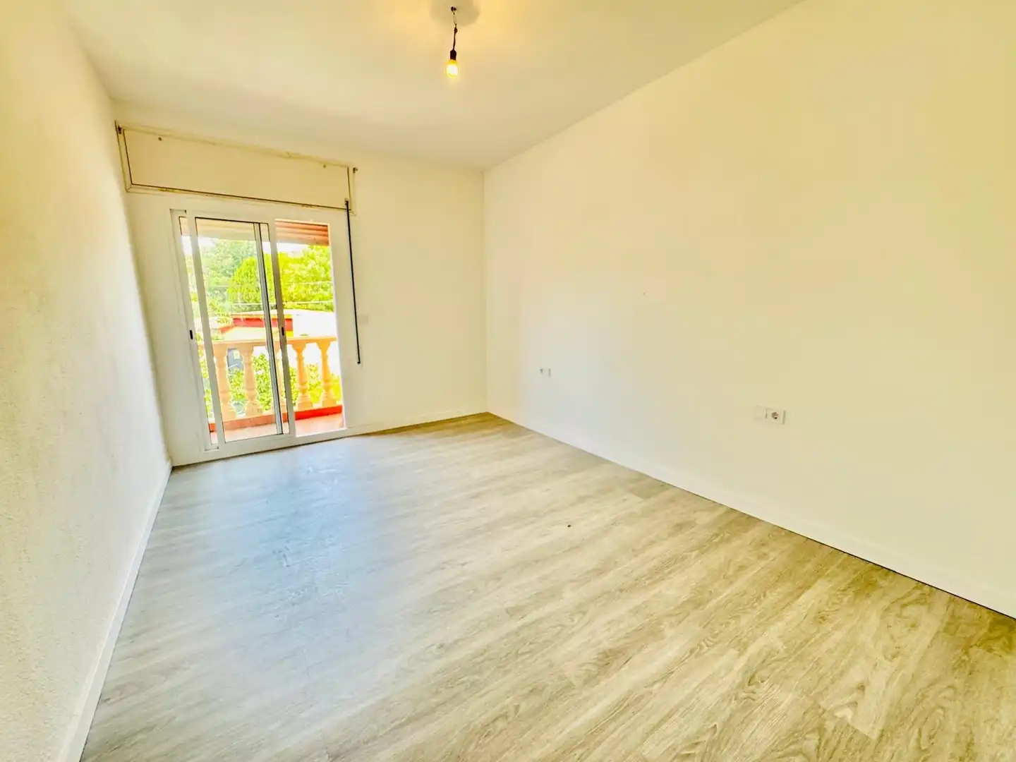 Bedroom of Houses for sale in Algeciras  with Private garden and Swimming Pool