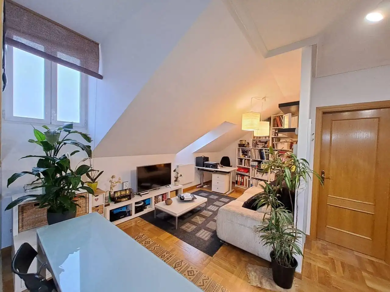 Living room of Attic for sale in Burgos  with Heating, Parquet flooring and Storage room