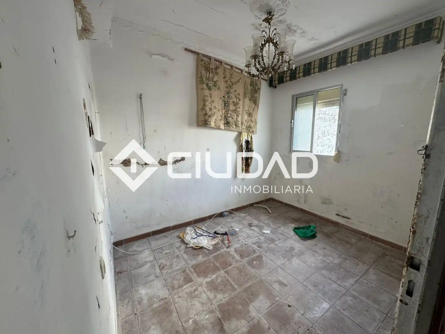Dormitori de Casa o xalet en venda en Lebrija