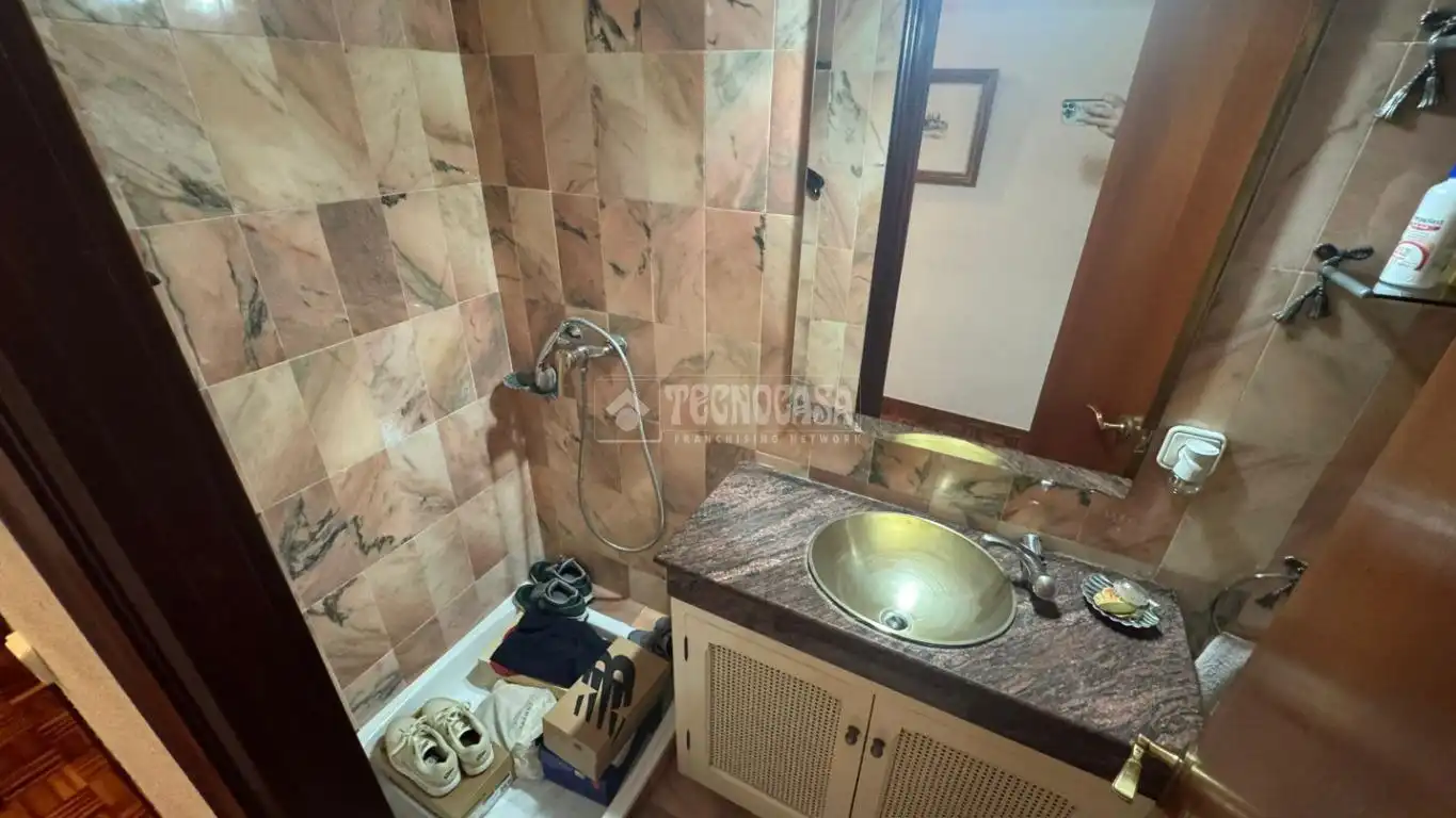 Baño de Piso en venta en Cádiz con Terraza