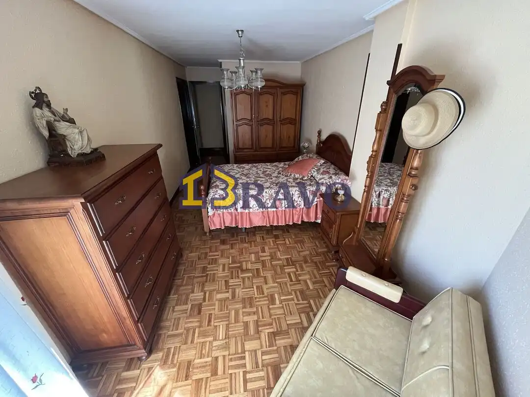 Bedroom of Flat for sale in Medina de Pomar  with Heating, Furnished and Balcony