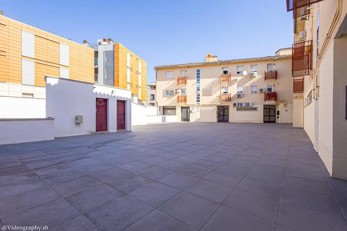 Vista exterior de Pis en venda en San Fernando de Henares amb Aire condicionat, Calefacció i Moblat